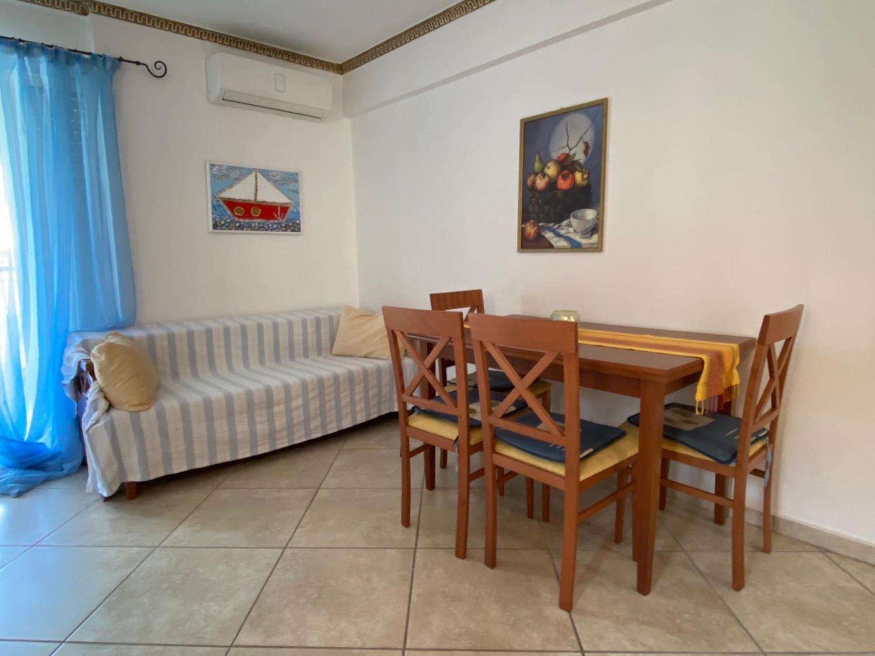 Roula Apartment Néoi Póroi Eksteriør billede