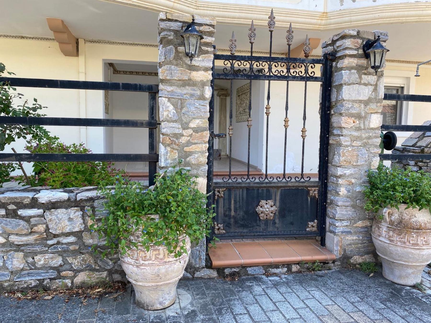 Roula Apartment Néoi Póroi Eksteriør billede